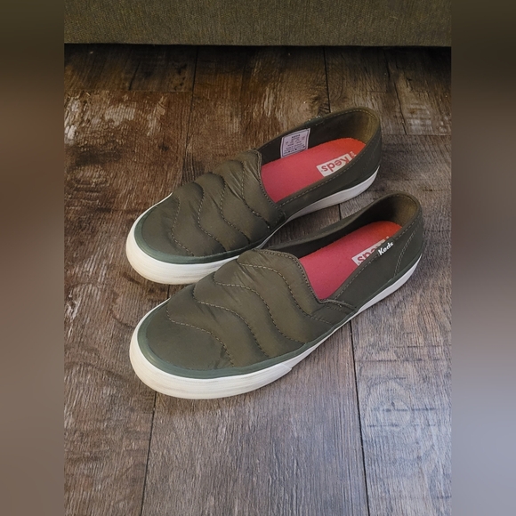 Keds (Size 7) - Picture 2 of 3